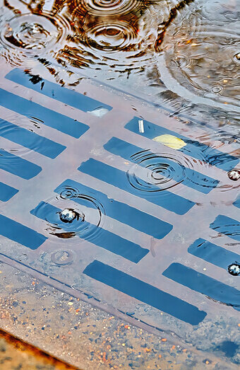 https://blockeddrainsalexanderheights.com.au/uploads/2025/07/stormwater-drains-58152.jpg
